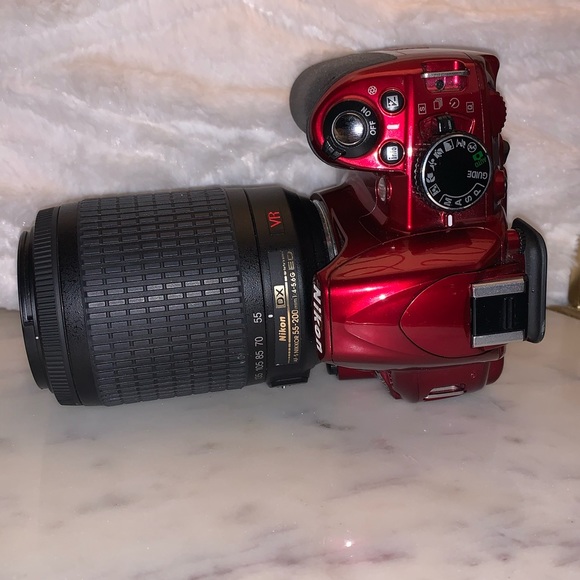 Nikon D3100 Camera - Picture 6 of 8